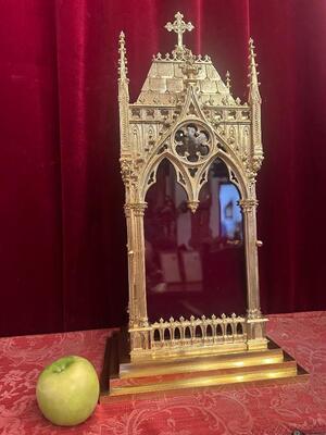 1 Gothic - style Large Reliquary