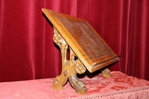 Missal Stand style Gothic - style en WOOD OAK, Belgium 19th century