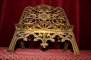 Missal Stand style Gothic - style en Bronze / Gilt, France 19th century