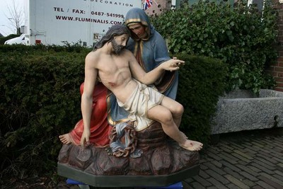 1 Gothic - style Pieta