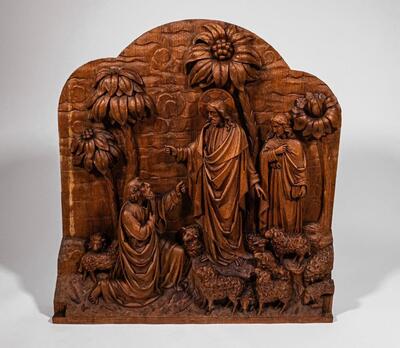 Relief  style Gothic -  Style  en Hand -Carved Wood Oak, 19th Century