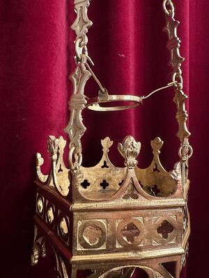 1 Gothic - style Sanctuary Lamp