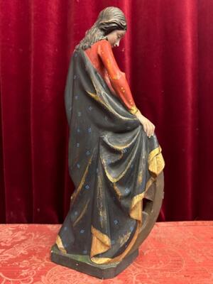 St. Catherine Sculpture  style Gothic - Style en Hand - Carved Wood Polychrome , Southern Germany 20 th century