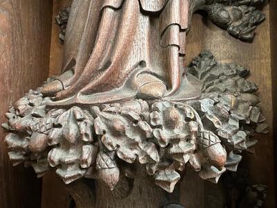 St. Mary Altar style Gothic - Style en Oak wood, Belgium 19 th century ( Anno 1870 )