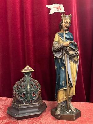 Statue Of Louis Ix Of France With An Accompanying Console style Gothic - Style en Hand - Carved Wood Polychrome , France 19 th century ( Anno 1865 )