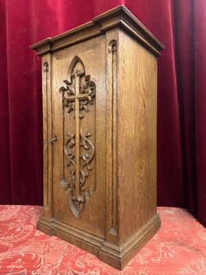 1 Gothic - Style Tabernacle With Original Key