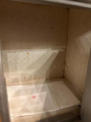 1 Gothic - Style Tabernacle With Original Keys. 2 Doors !