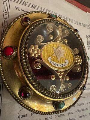 1  Large Reliquary - Relic Ex Veste Interiori St. Therese Of Lisieux With Document