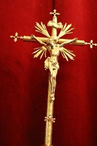 Altar - Cross style NEO-CLASSISISTIC en Brass / Polished / New Varnished, France 19th century