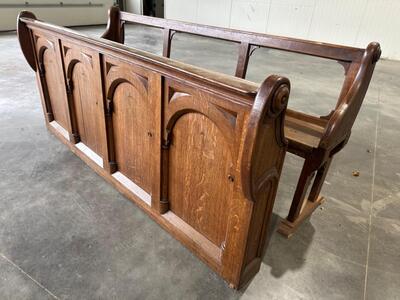 Pew With Front Part en Oak wood, Netherlands  19 th century ( Anno 1865 )