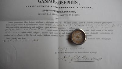 Reliquary - Relic Ex Ossibus Francis De Sales With Original Document 19 th century
