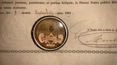 Reliquary - Relic St. Crispini M. With Original Document en Brass / Glass / Originally Sealed, Belgium 19th century ( anno 1869 )