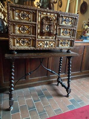 Exceptional Vargueno Cabinet style Renaissance - Style en Fully Hand - Carved Wood / Ivory / Pearl Inlay / Hand Forget Iron Locks, Spain 17 th century