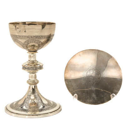 Chalice With Original Paten. Full Silver. style Romanesque - Style en Full - Silver Silver Marks and Stamps Present / Silver, 800/1000, Belgium 19th century