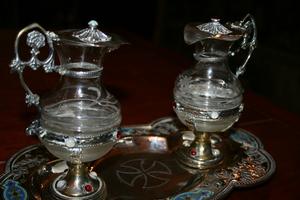 Cruets style Romanesque - Style en Brass / Glass / Enamel / Stones, France 19th century anno 1875