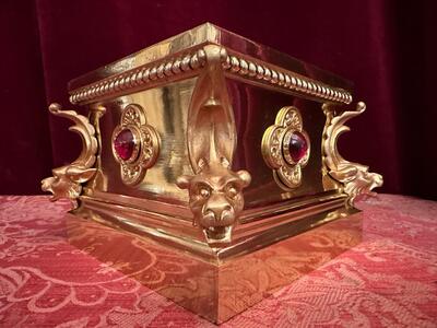 1 Romanesque - Style Tabor