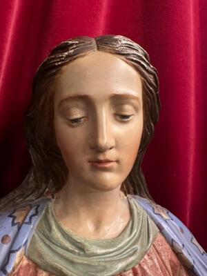 Sculpture St. Mary  en Fully Hand - Carved Wood , 19 th century