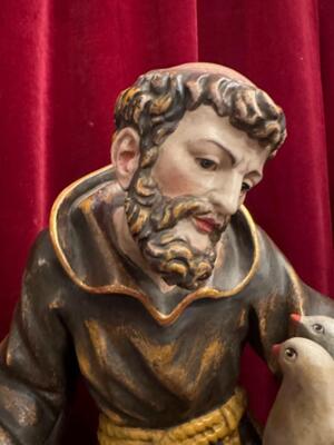 St. Francis Sculpture en Hand - Carved Wood Polychrome / Gilt, Italy  20 th century