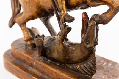 St. George Sculpture en Wood,