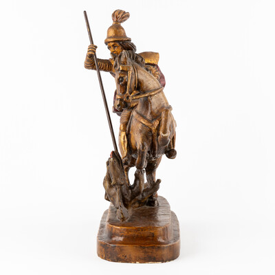 St. George Sculpture en Wood,