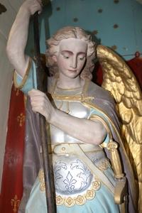 St. Michael Statue en Terra-Cotta polychrome, France 19th century