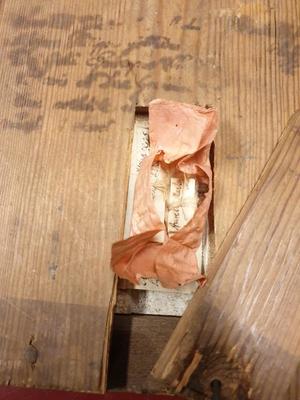 Unique Altar - Stone Framed Ex Ossibus Relics Of St. Kenush & St. Aurelii ( Ss. Mm ) Hand - Written Documentation By Phillipus Gothardus Princeps De Schrifgotsch Episcopus en Marble / Wood, Spain 18 th century