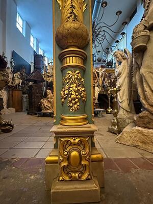 Wall Stand With Statue St. Mary en Hand - Carved Wood Polychrome , Southern Germany 20 th century