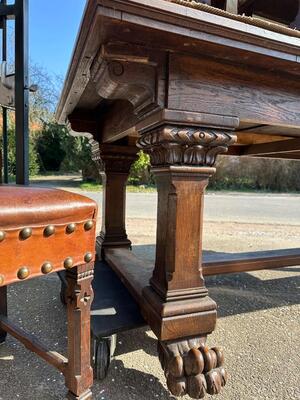 Exceptional Adjustable Table With Matching Chairs en Oak / Leather, Spain 19 th century