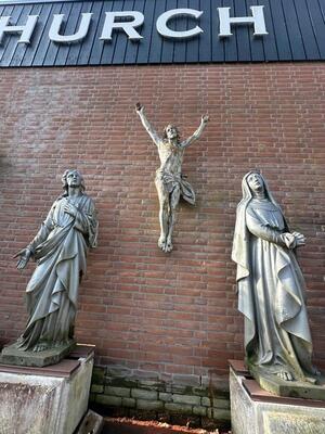 3  Calvary Group Cast Iron ! Suitable For Outdoor Use !