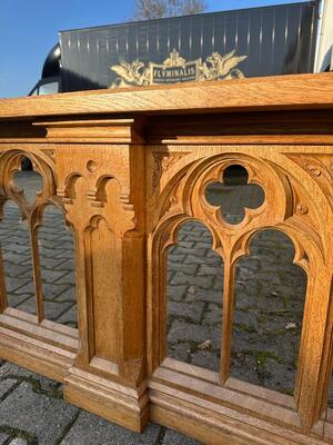 Communion Rails  style Gothic - Style en Oak wood, Netherlands  19 th century