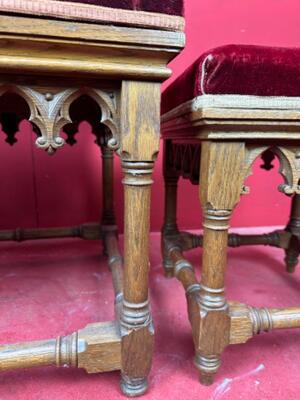 Set Of Priest Altar - Seats. style Gothic - Style en Oak Wood / Red Velvet, Netherlands  19 th century ( Anno 1885 )