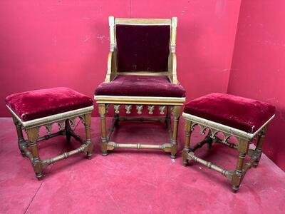 Set Of Priest Altar - Seats. style Gothic - Style en Oak Wood / Red Velvet, Netherlands  19 th century ( Anno 1885 )