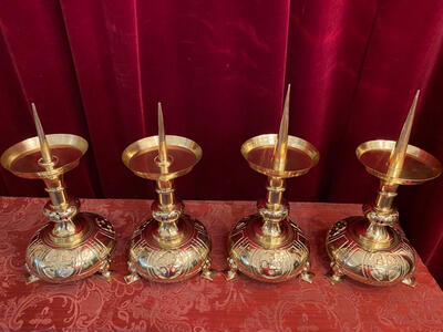 Candle Holders Measures Without Pin style art - deco en Bronze / Brass / Polished and Varnished, Belgium  20 th century ( Anno 1925 )