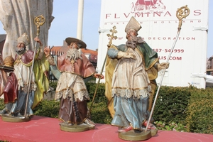 Statues Of The Four Fathers Of The Church style baroque en hand-carved wood polychrome, 17 th century