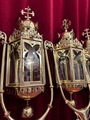 Exceptional Matching Lanterns style Gothic - Style en Brass / Bronze / Polished and Varnished / Glass, Belgium  19 th century ( Anno 1885 )