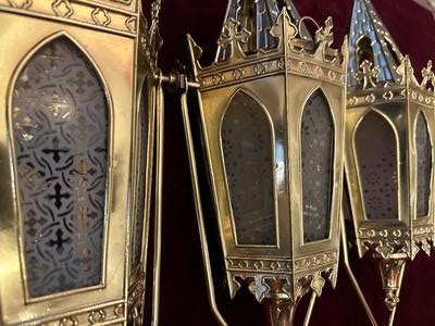 4 Gothic - Style Matching Lanterns