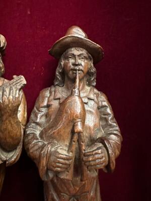 Itinerant Musiciens / Vagabond Pipers en Fully Hand - Carved Wood Oak, Belgium  19 th century