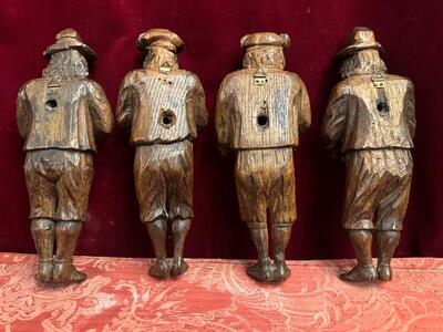 Itinerant Musiciens / Vagabond Pipers en Fully Hand - Carved Wood Oak, Belgium  19 th century