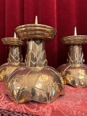 Matching Candle Sticks Height Without Pin. style art - deco en Bronze, Belgium  20 th century ( Anno 1930 )