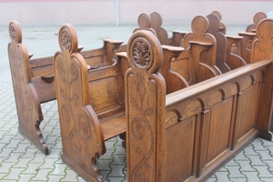 Choir Furniture en Oak wood, Monastery Ravensbos Valkenburg Netherlands 19th century