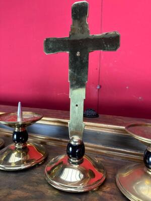 Altar - Set Matching Candle Sticks With Cross. Measures Candle Sticks Without Pin style art - deco en Brass / Bronze / Ebony Wood, Belgium  20 th century ( Anno 1930 )