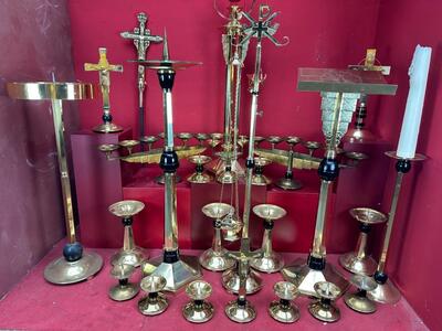 Exclusive And Very Rare High-Quality Art - Deco Chapel - Furnishings Also For Sale Seperately style art - deco en Brass / Bronze / Polished and Varnished / Ebony Wood, Belgium  20 th century ( Anno 1930 - 1960 )