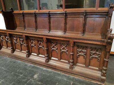 Pair Of Matching High Quality Oak Choir-Stalls / Gothic -Style Total Length 760 Cm ! style Gothic - Style en Oak wood, Berendrecht - Belgium 19 th century