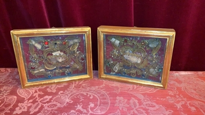 Matching Pair Of Reliquaries. Ex Ossibus St. Paulini & St. Tiarini  Italy 18 th century