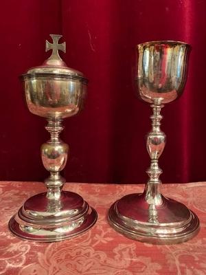 Matching Set Chalice & Ciborium Also For Sale Seperate en Silver, Belgium 19th century