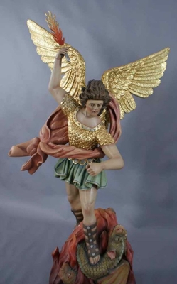 Angels en hand-carved wood polychrome, Southern Germany 20th century