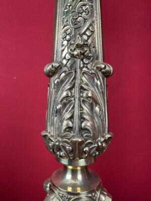 Candle Holders Measures Without Pin style Baroque - Style en Bronze, France 19 th century ( Anno 1865 )