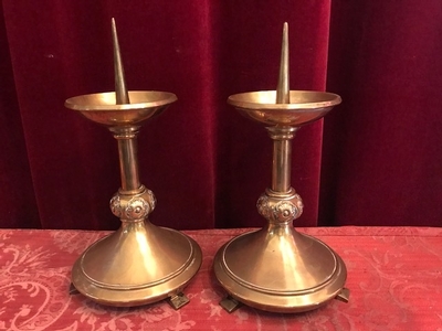 Candle Sticks Measures Without Pin en Brass / Bronze , Belgium 19th century