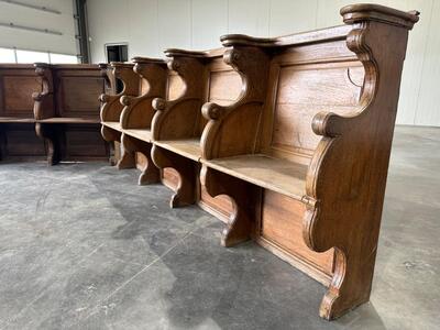 Choir Seats Total Lenght : 512 Cm en Wood Oak, Belgium  18 th century