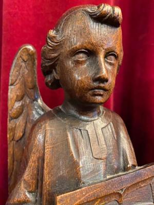 Angels style Gothic - style en Fully Hand - Carved Wood Oak, Belgium 19 th century ( Anno 1880 )